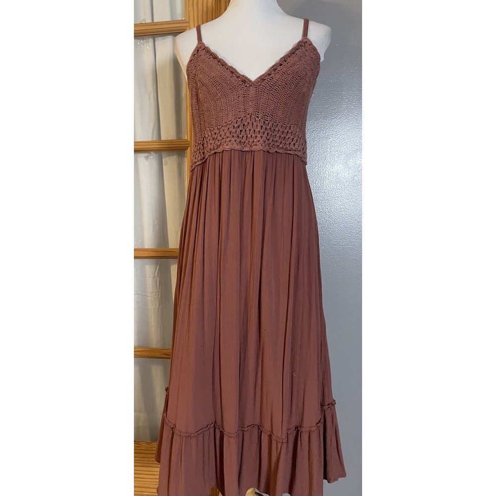 Hint Of Blush Midi Dress Sz L Crochet Trim Smocked Ruffled Hem Rustic Brown Boho